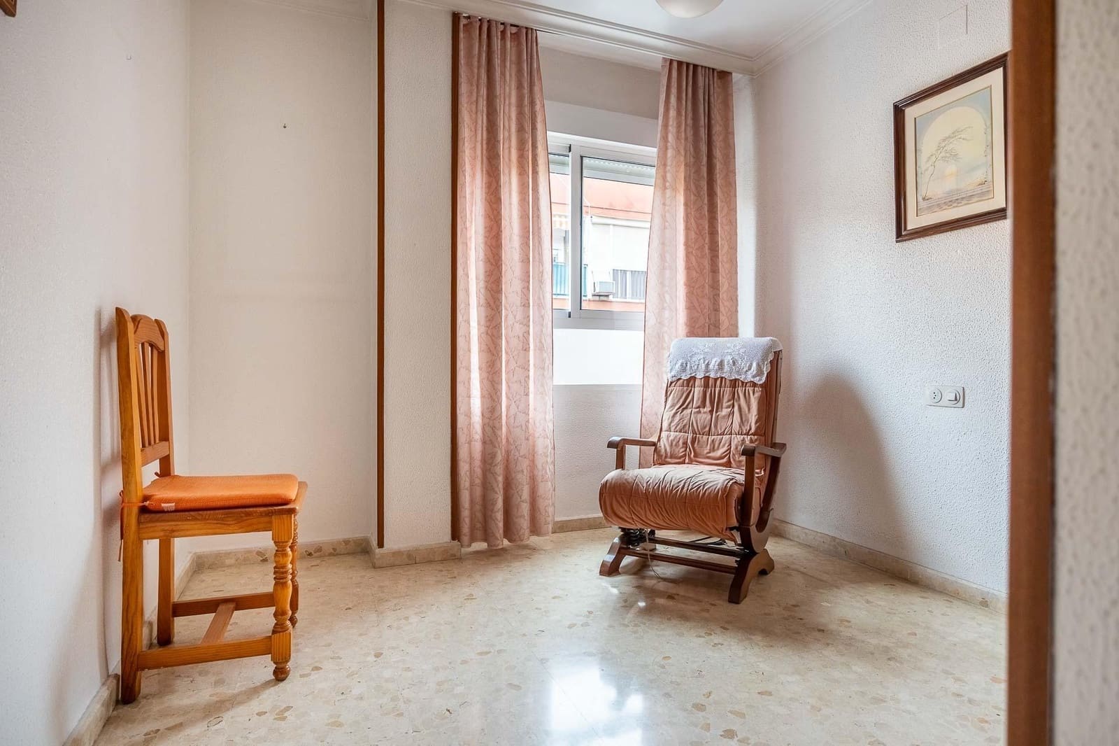 4 soveværelse Lejlighed til salg i Sevilla by med garage - € 485.000 (Ref: 9502590)