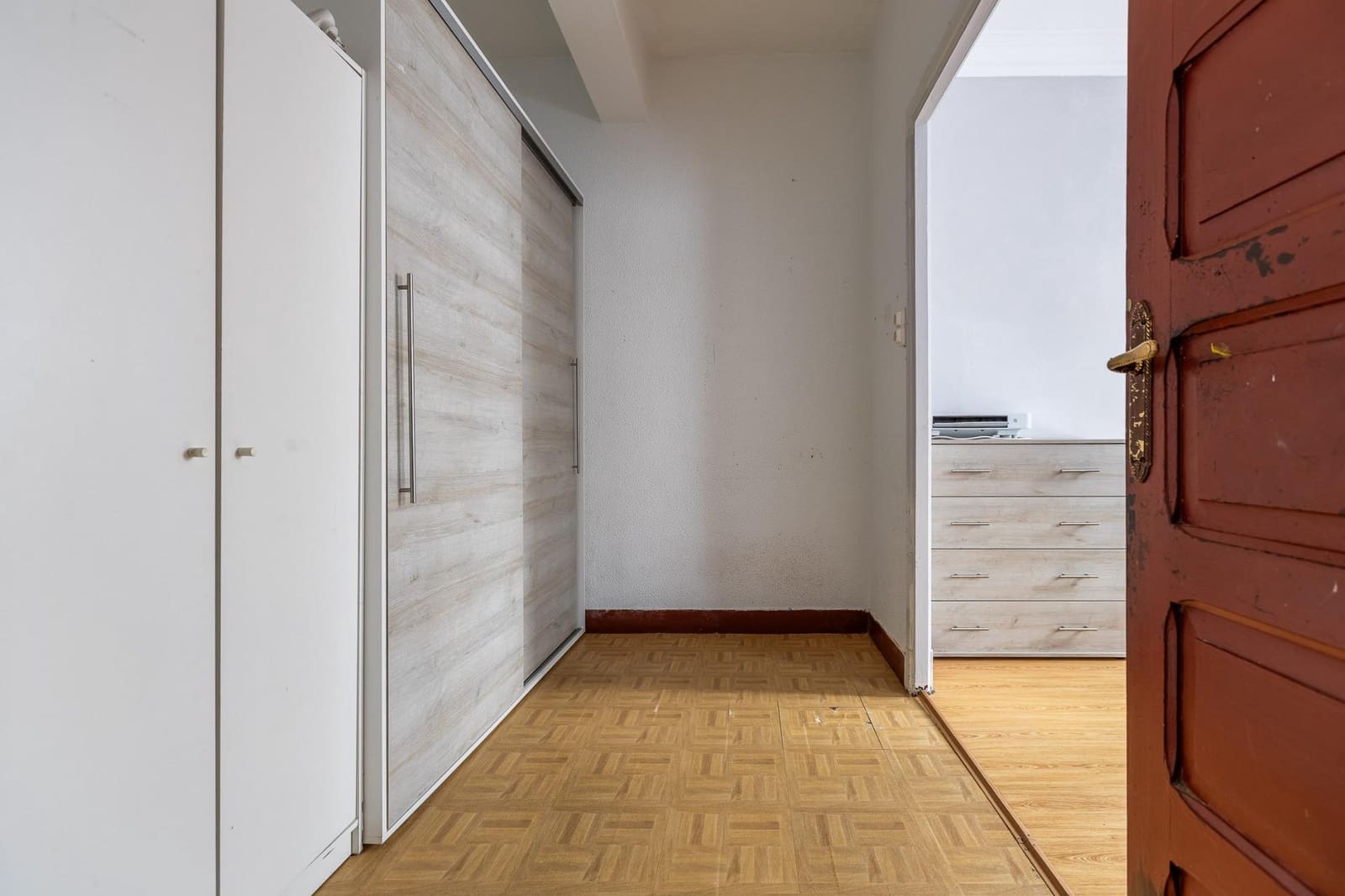 3 bedroom Flat for sale in A Coruna city - € 195,000 (Ref: 9509193)