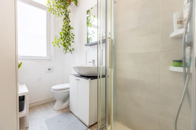 3 slaapkamer Flat te koop in A Coruña stad - € 195.000 (Ref: 9509193)