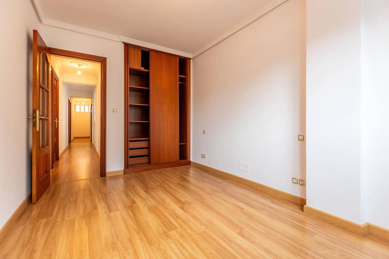 3 bedroom Flat for sale in A Coruna city - € 219,000 (Ref: 9509194)