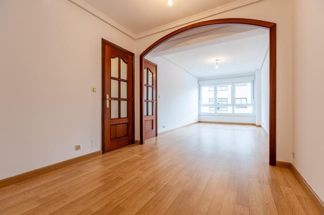 3 slaapkamer Flat te koop in A Coruña stad - € 219.000 (Ref: 9509194)