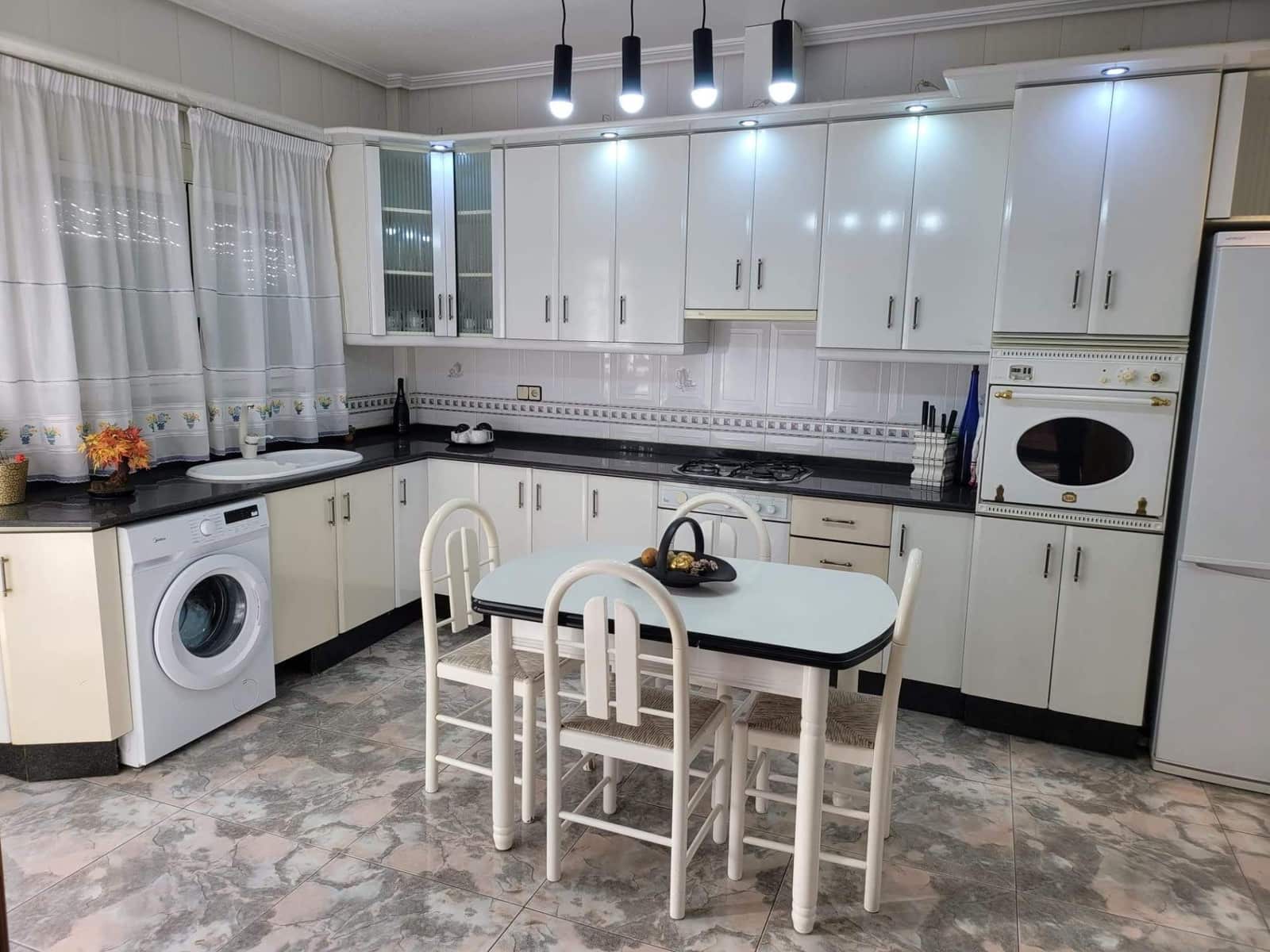 6 soveværelse Lejlighed til salg i El Raal med garage - € 368.000 (Ref: 9513579)