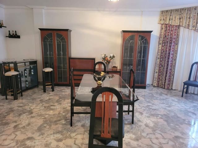 6 soveværelse Lejlighed til salg i El Raal, Murcia by med garage - € 368.000 (Ref: 9513579)