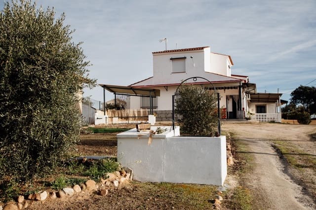 4 quarto Quinta/Casa Rural para venda em Don Benito com garagem - 100 000 € (Ref: 9524499)