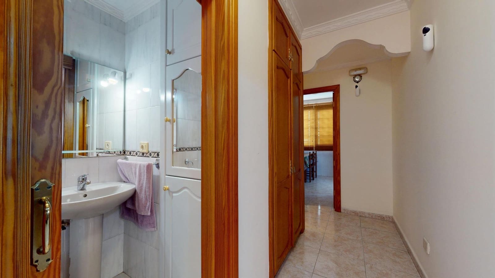 3 bedroom Flat for sale in Las Palmas de Gran Canaria with garage - € 460,000 (Ref: 9530837)