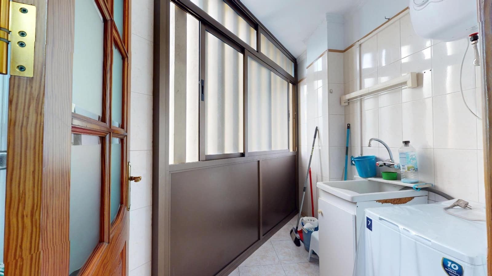 3 bedroom Flat for sale in Las Palmas de Gran Canaria with garage - € 439,000 (Ref: 9530837)