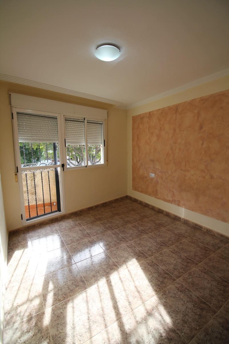 Adosado de 4 habitaciones en El Algar en venta con piscina garaje - 168.000 € (Ref: 9536263)