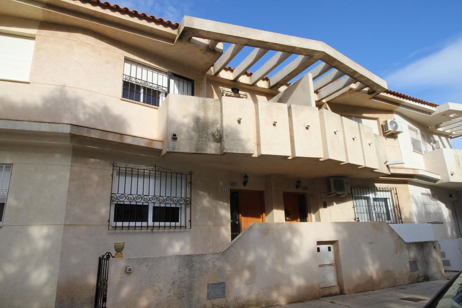 Adosado de 4 habitaciones en El Algar en venta con piscina garaje - 168.000 € (Ref: 9536263)