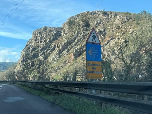 5 Zimmer Reihenhaus zu verkaufen in Grado mit Garage - 55.000 € (Ref: 9536264)