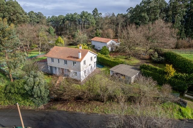 7 sypialnia Willa na sprzedaż w Carral z garażem - 300 000 € (Ref: 9541621)