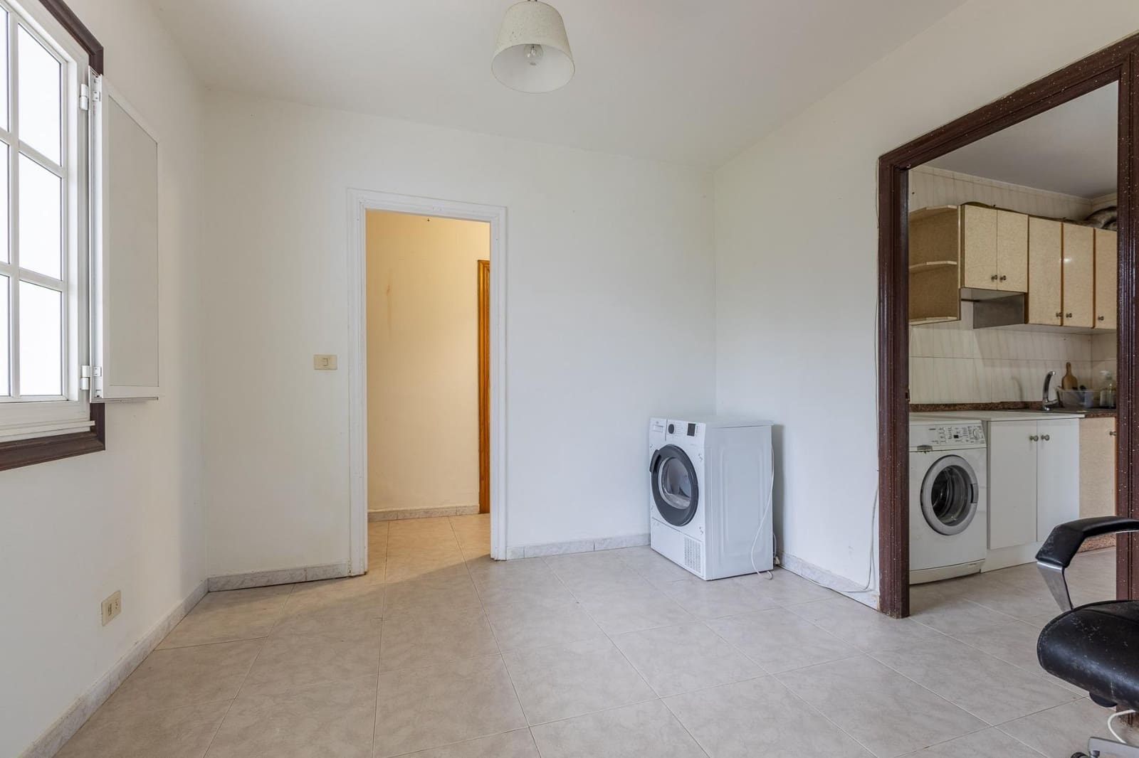 7 sypialnia Willa na sprzedaż w Carral z garażem - 300 000 € (Ref: 9541621)