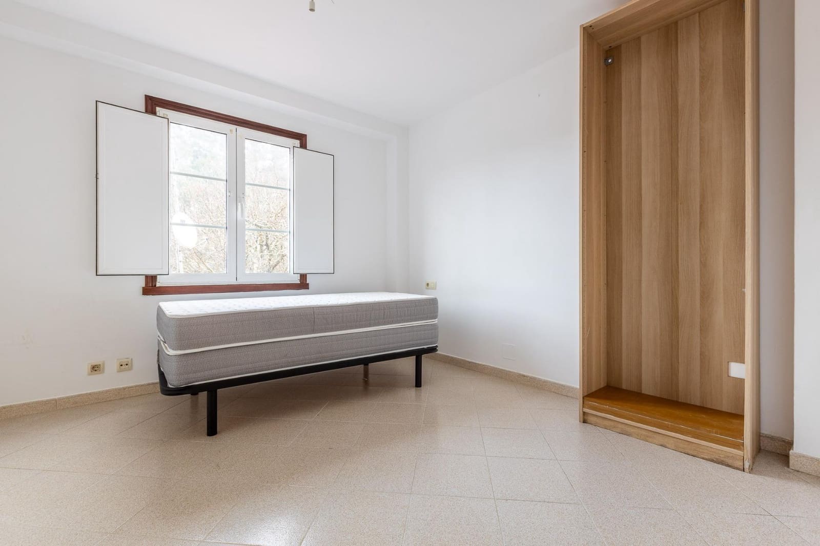 7 sypialnia Willa na sprzedaż w Carral z garażem - 300 000 € (Ref: 9541621)