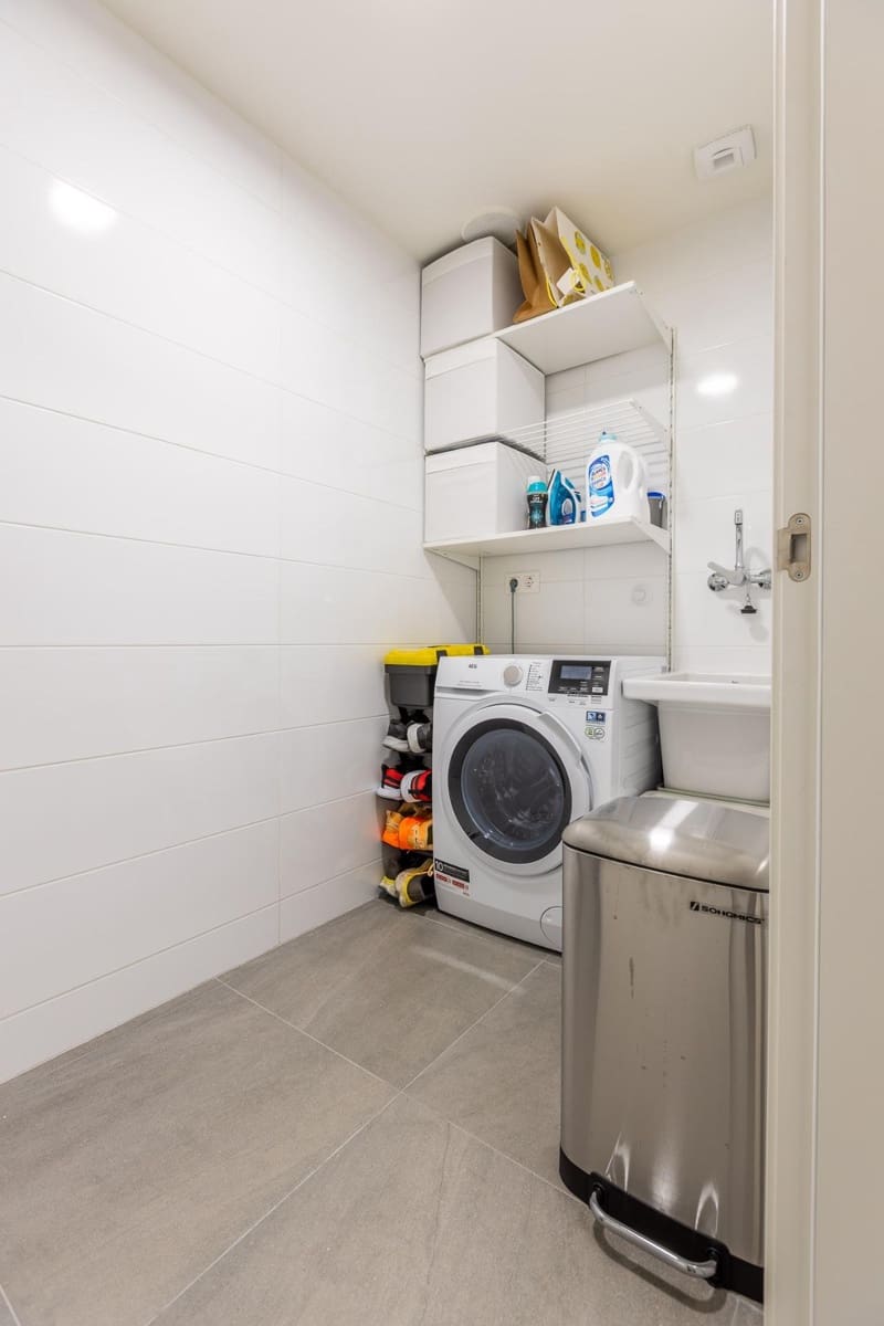 3 bedroom Flat for sale in A Coruna city with garage - € 600,000 (Ref: 9541622)