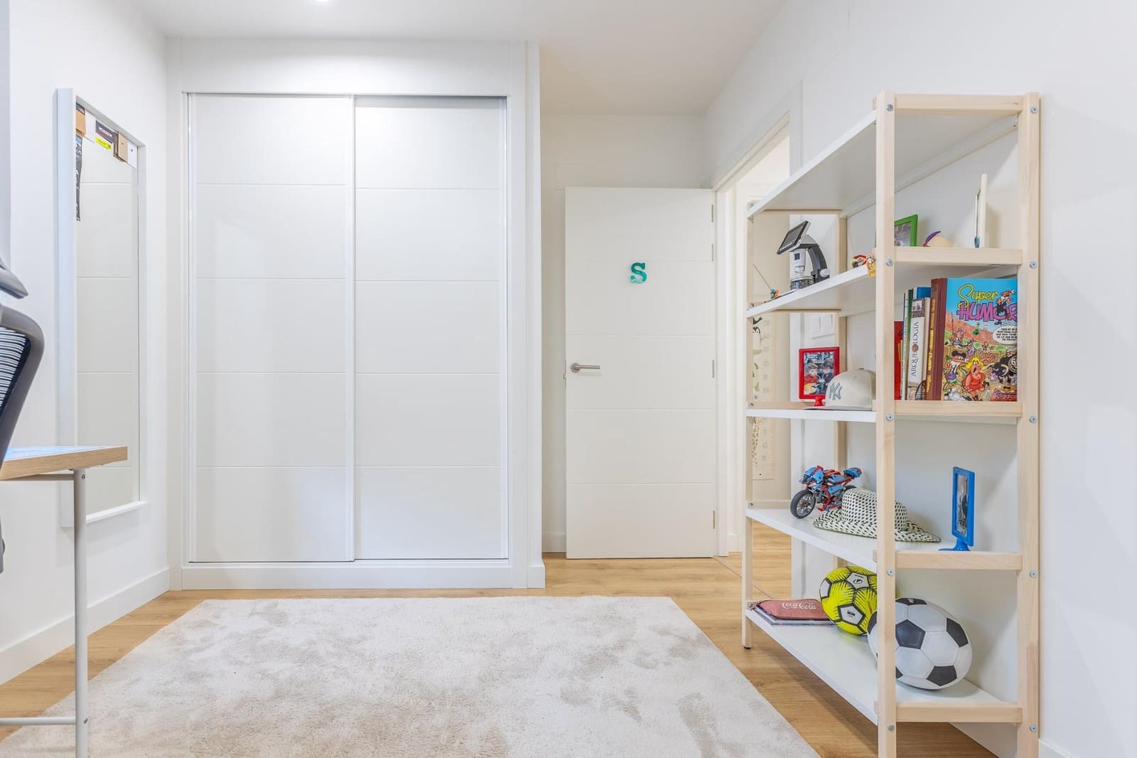 3 bedroom Flat for sale in A Coruna city with garage - € 600,000 (Ref: 9541622)