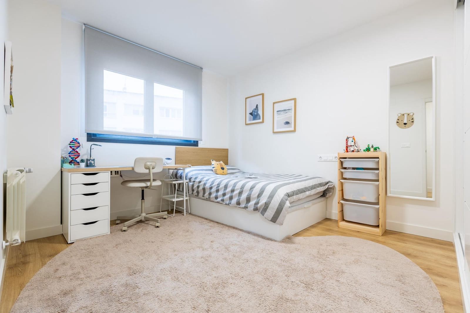 3 bedroom Flat for sale in A Coruna city with garage - € 600,000 (Ref: 9541622)