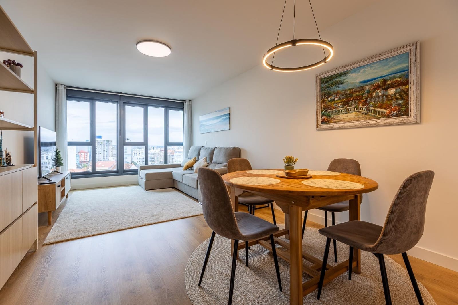 3 bedroom Flat for sale in A Coruna city with garage - € 600,000 (Ref: 9541622)