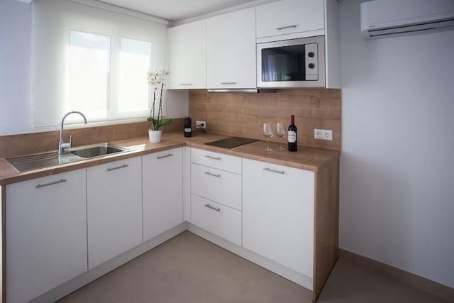 24 camera da letto Hotel in vendita in Las Palmas de Gran Canaria - 4.200.000 € (Rif: 9541623)