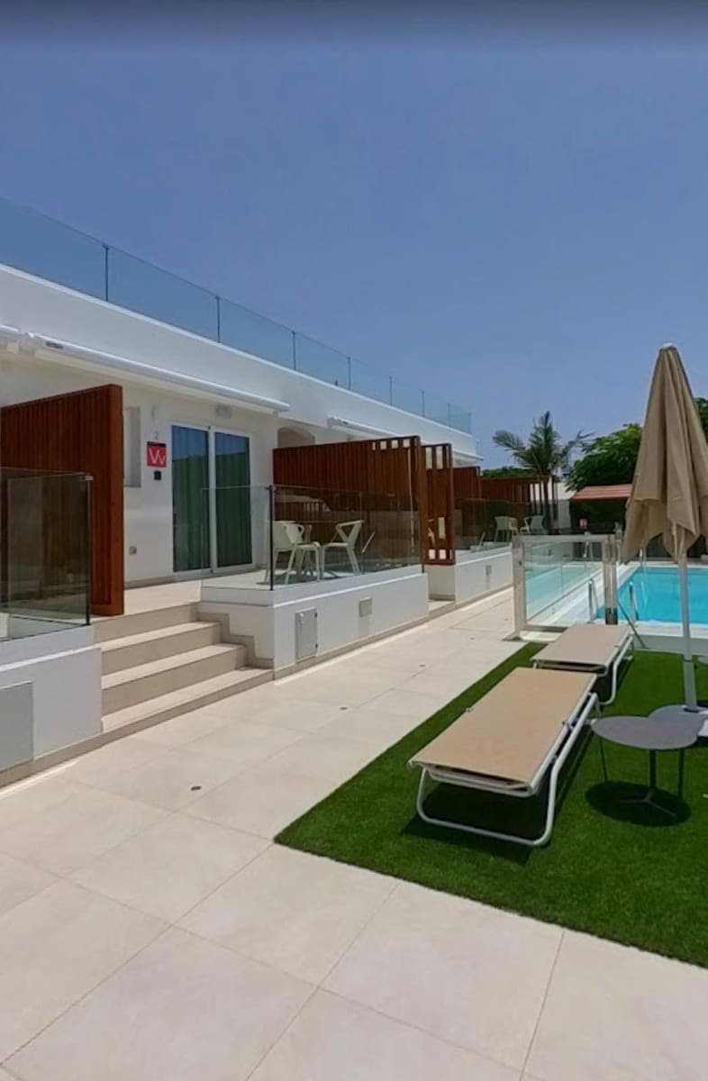 24 camera da letto Hotel in vendita in Las Palmas de Gran Canaria - 4.200.000 € (Rif: 9541623)