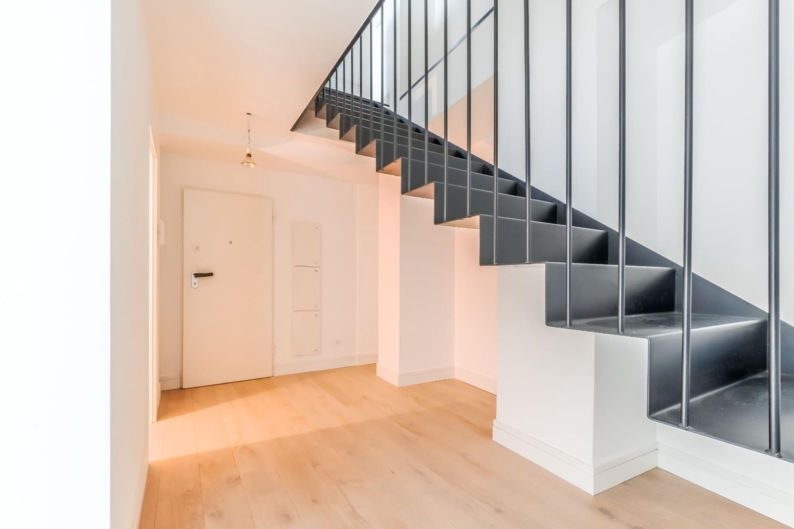 2 bedroom Apartment for sale in Burgos city with garage - € 500,000 (Ref: 9543829)