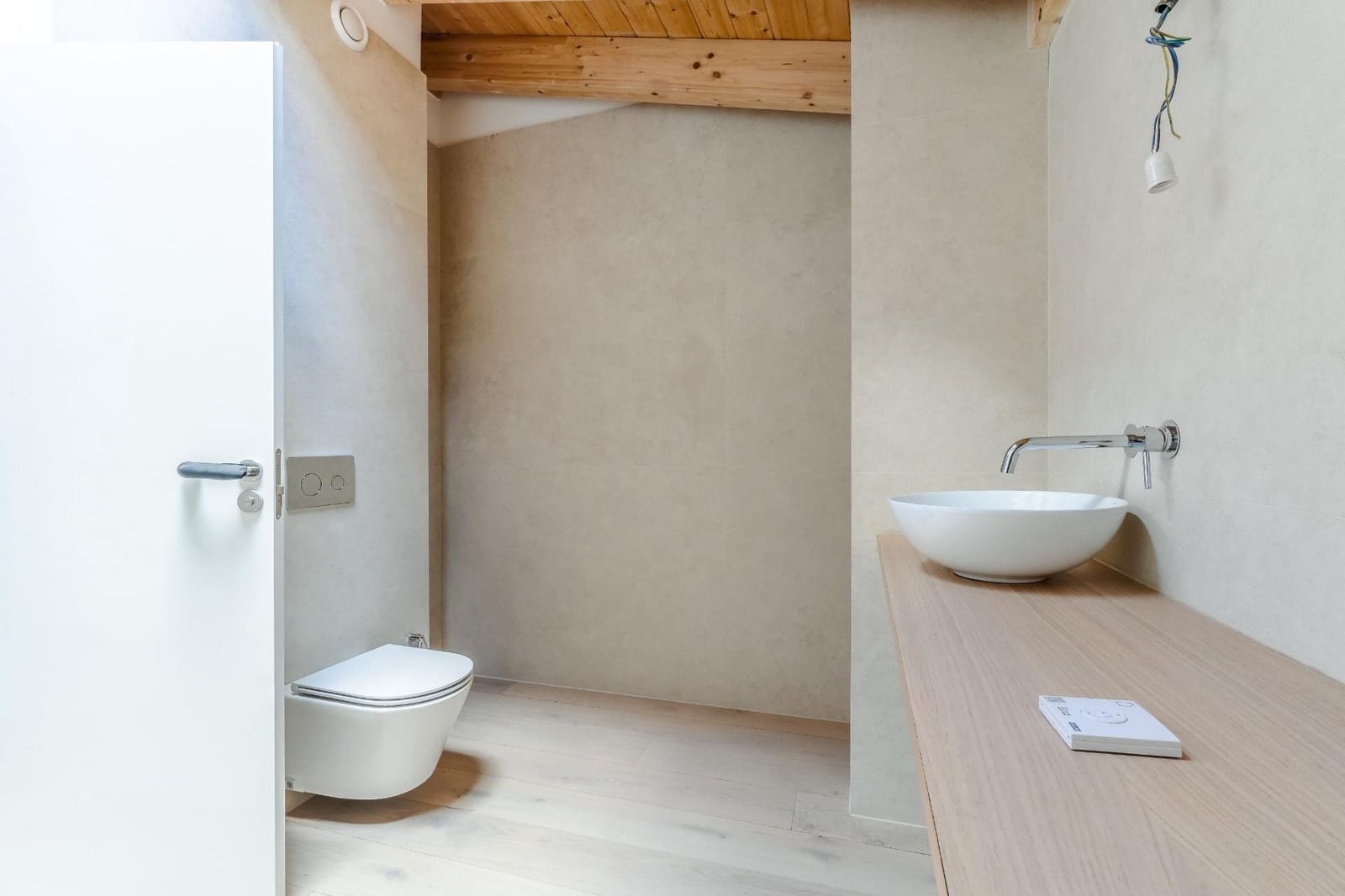 2 bedroom Apartment for sale in Burgos city with garage - € 500,000 (Ref: 9543829)