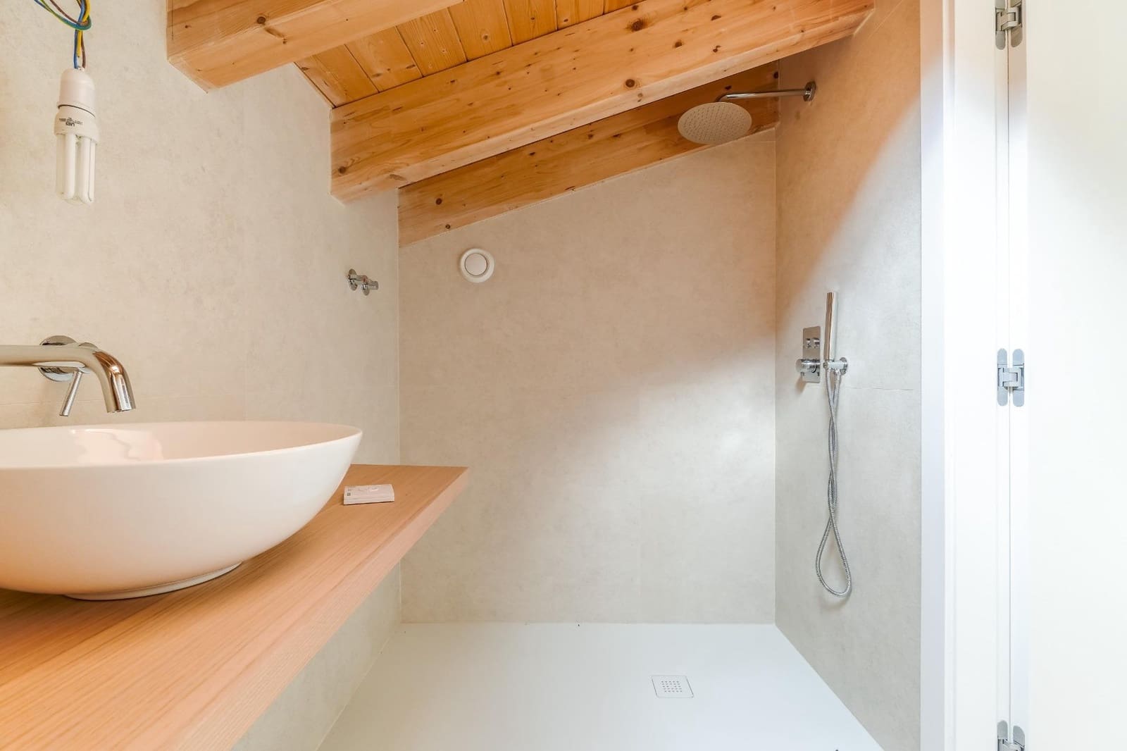 2 bedroom Apartment for sale in Burgos city with garage - € 500,000 (Ref: 9543829)