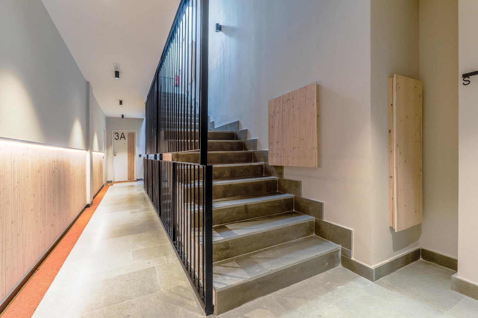 2 bedroom Apartment for sale in Burgos city with garage - € 500,000 (Ref: 9543829)