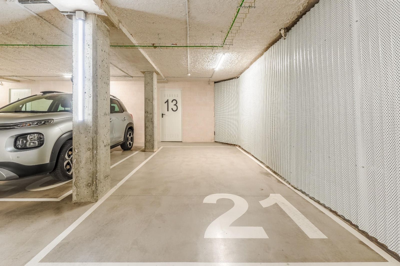 2 bedroom Apartment for sale in Burgos city with garage - € 500,000 (Ref: 9543829)