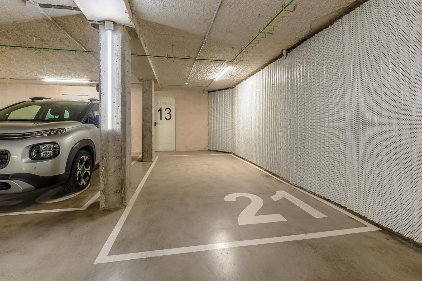 2 bedroom Apartment for sale in Burgos city with garage - € 500,000 (Ref: 9543829)