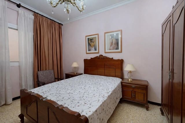 6 bedroom Terraced Villa for sale in Tamaraceite, Las Palmas de Gran Canaria with garage - € 436,000 (Ref: 9551892)