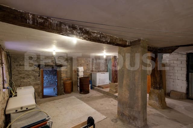 7 bedroom Villa for sale in Salinas de Añana/Gesaltza Añana, Añana with garage - € 394,314 (Ref: 9565414)