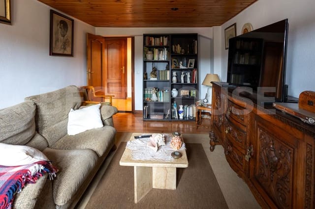 7 bedroom Villa for sale in Salinas de Añana/Gesaltza Añana, Añana with garage - € 394,314 (Ref: 9565414)