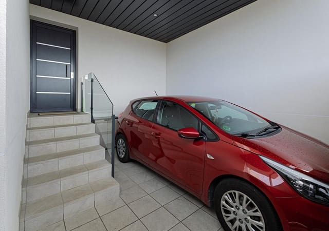 4 bedroom Terraced Villa for sale in Cistérniga - € 395,000 (Ref: 9584531)