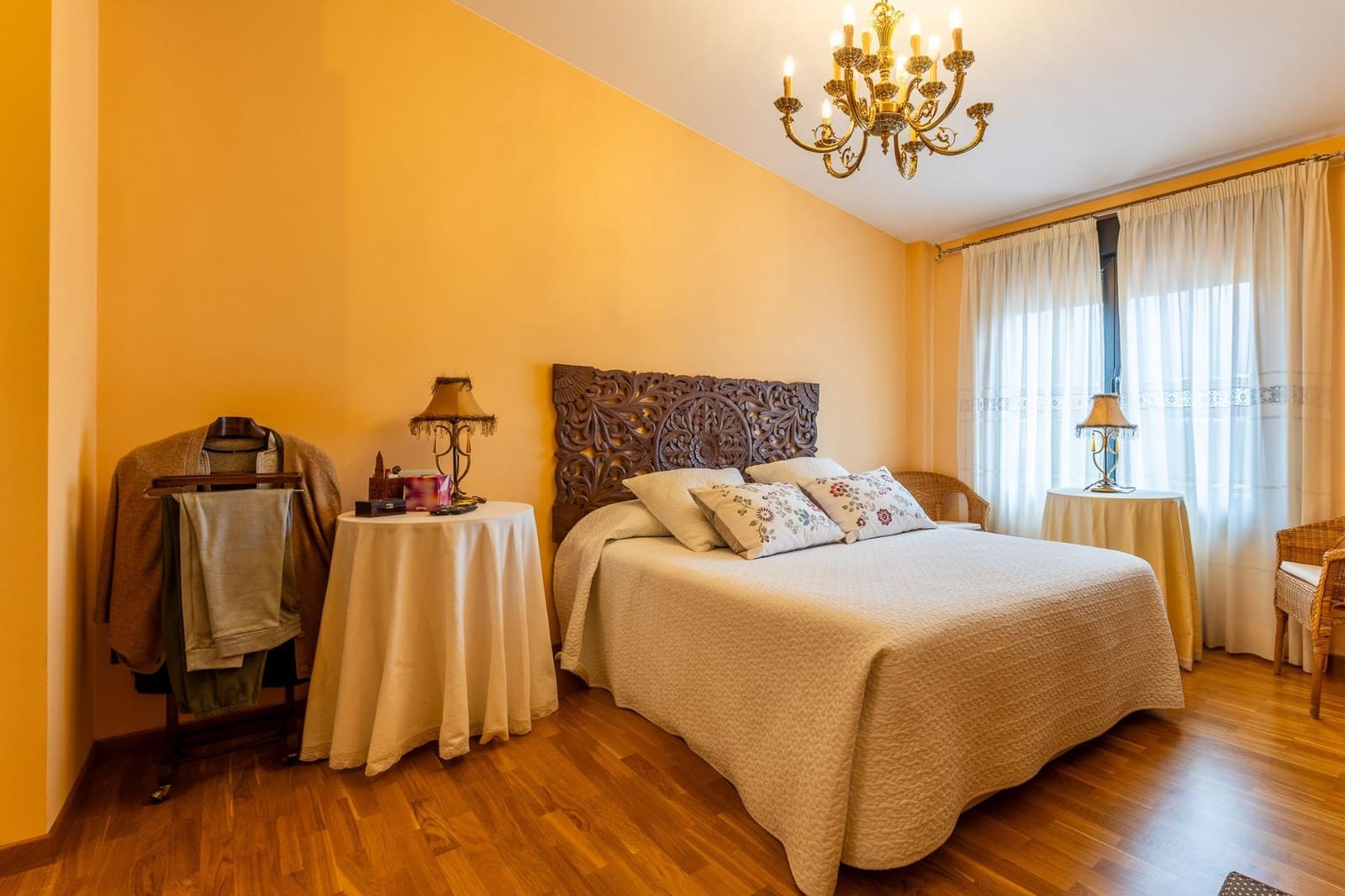 5 Zimmer Villa zu verkaufen in Oleiros mit Garage - 675.000 € (Ref: 9584532)