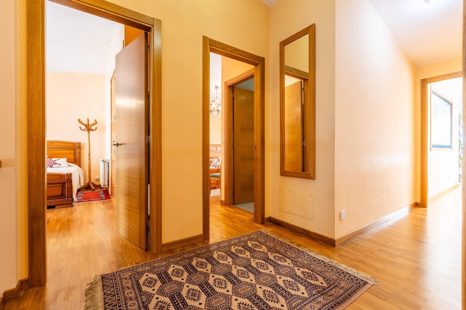 5 Zimmer Villa zu verkaufen in Oleiros mit Garage - 675.000 € (Ref: 9584532)