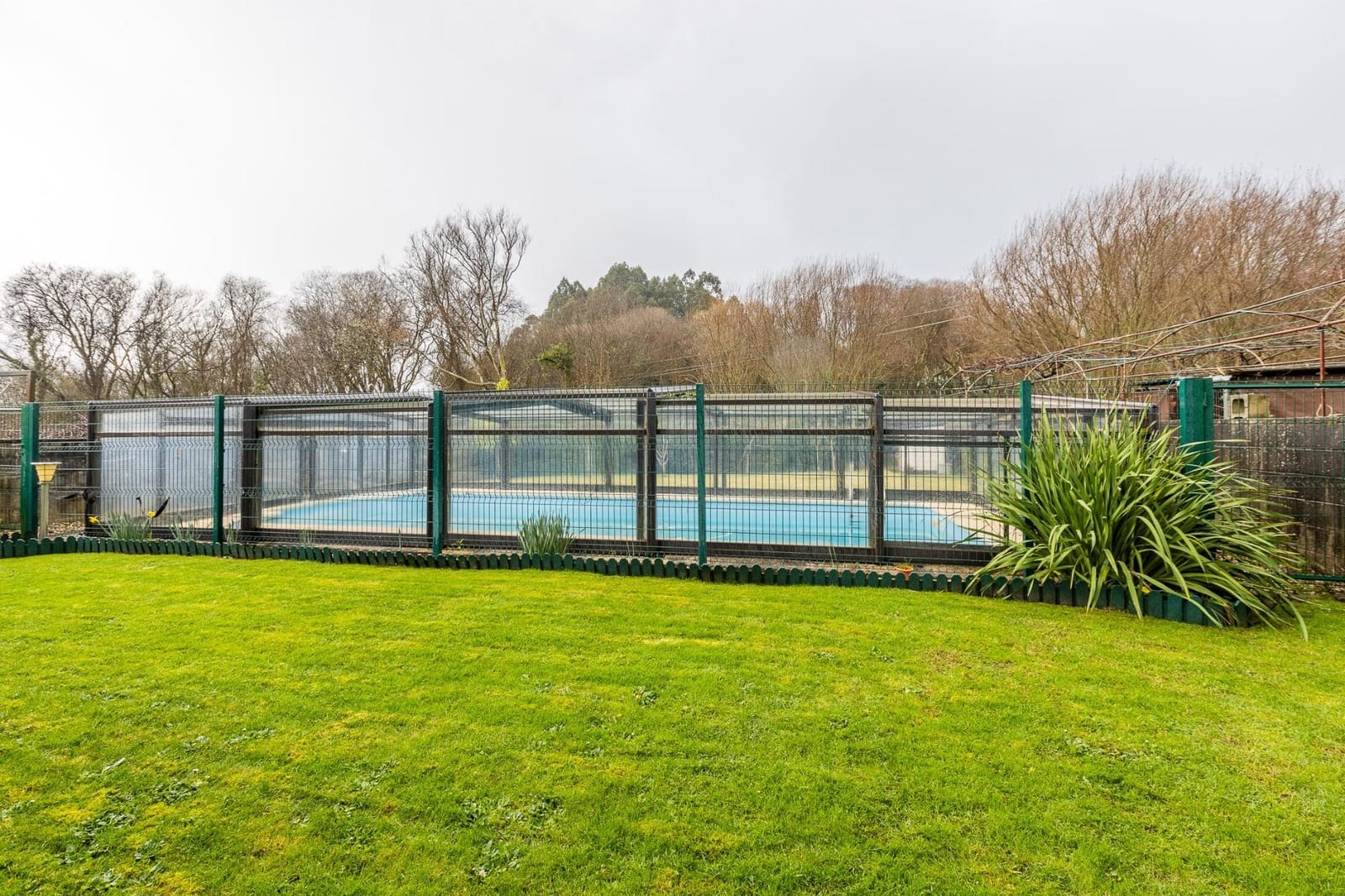 5 Zimmer Villa zu verkaufen in Oleiros mit Garage - 675.000 € (Ref: 9584532)