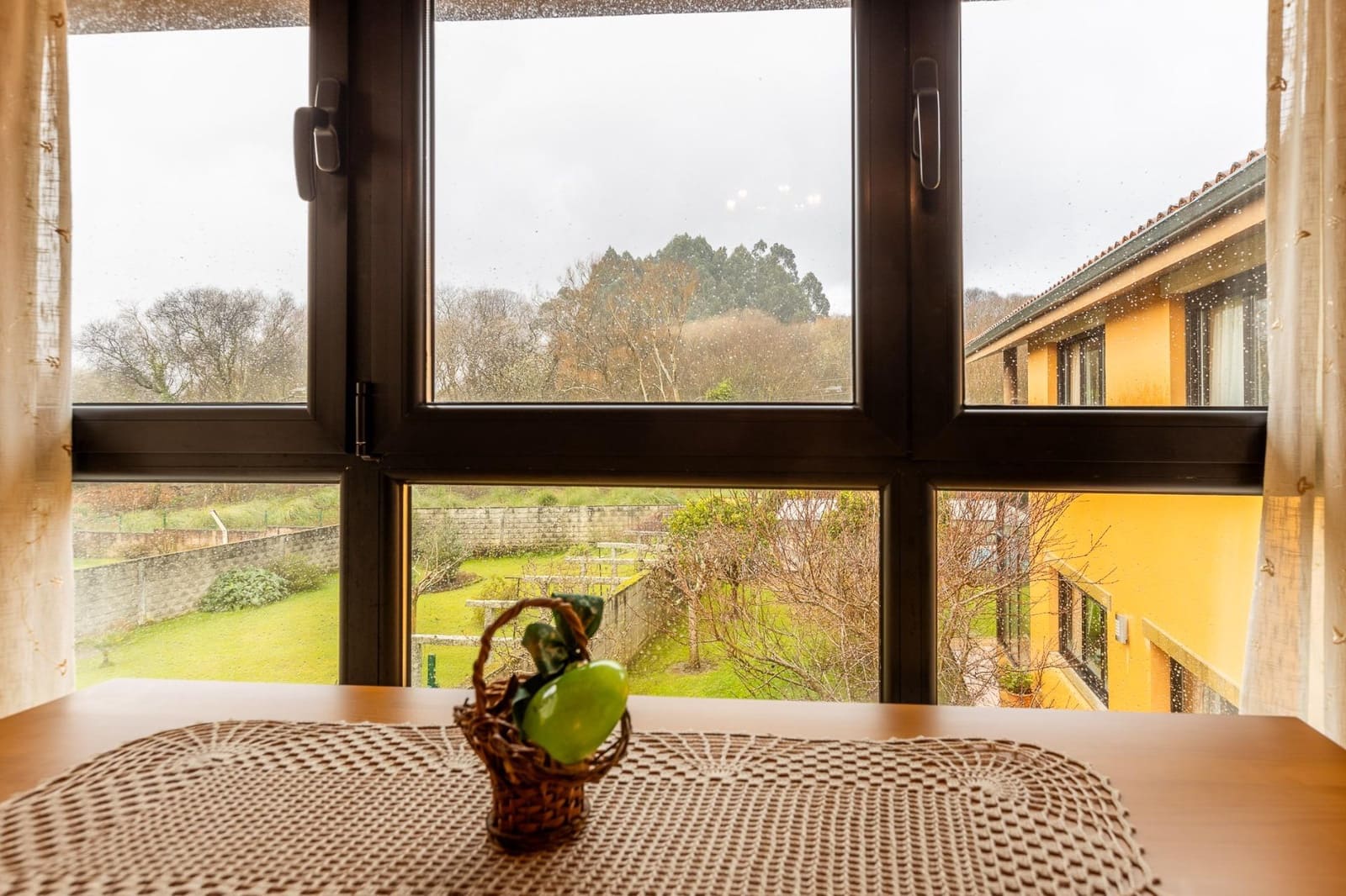 5 Zimmer Villa zu verkaufen in Oleiros mit Garage - 675.000 € (Ref: 9584532)