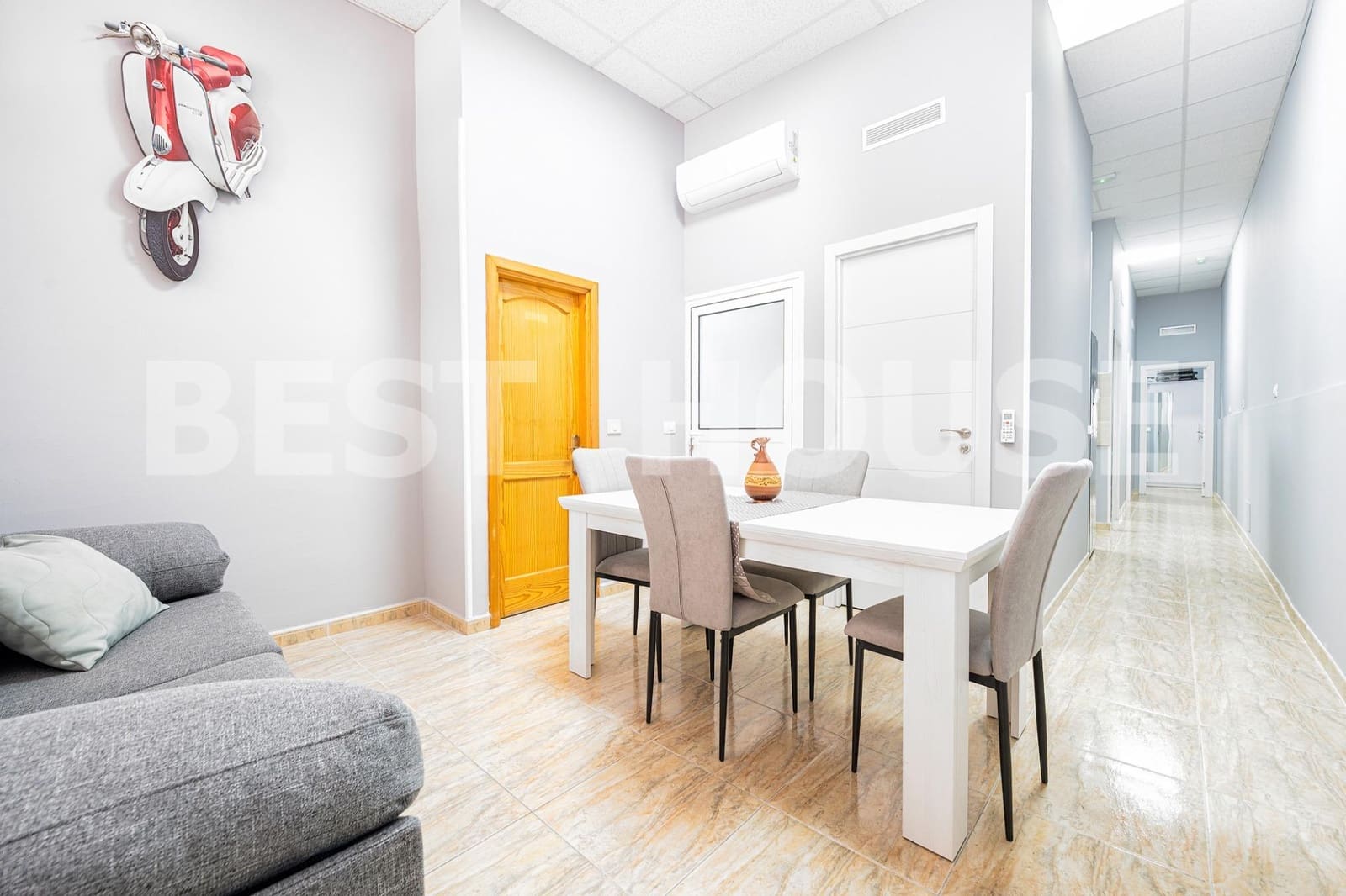 3 Zimmer Apartment zu verkaufen in Santa Lucia de Tirajana - 150.000 € (Ref: 9593056)