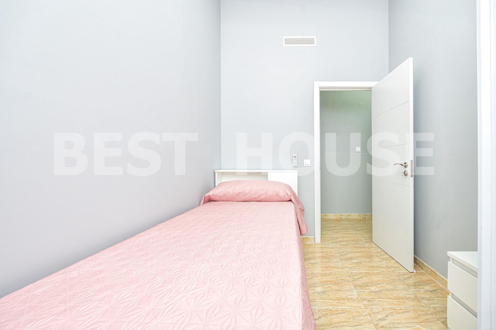 3 Zimmer Apartment zu verkaufen in Santa Lucia de Tirajana - 150.000 € (Ref: 9593056)