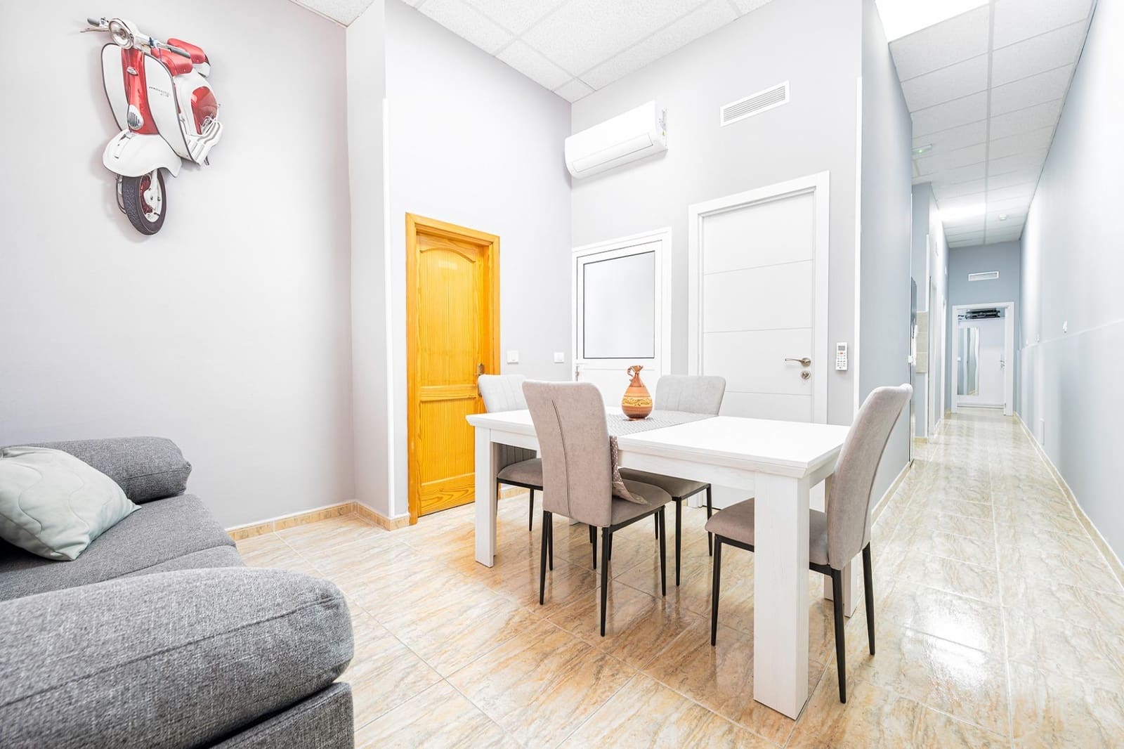 3 Zimmer Apartment zu verkaufen in Santa Lucia de Tirajana - 150.000 € (Ref: 9593056)