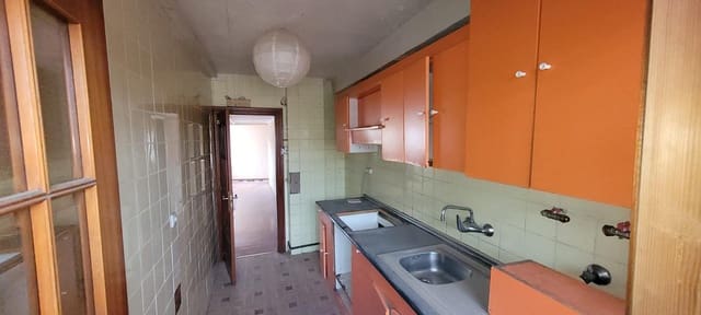 3 makuuhuone Asunto myytävänä paikassa Zaragoza kaupunki - 135 000 € (Ref: 9596377)