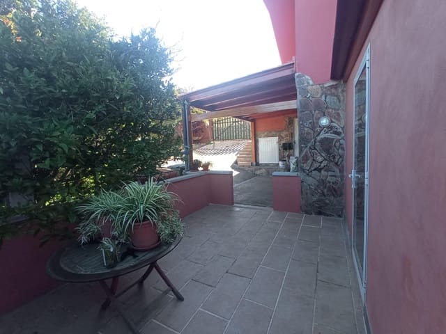 4 chambre Villa/Maison à vendre à Santa Brígida avec garage - 397 000 € (Ref: 9596378)