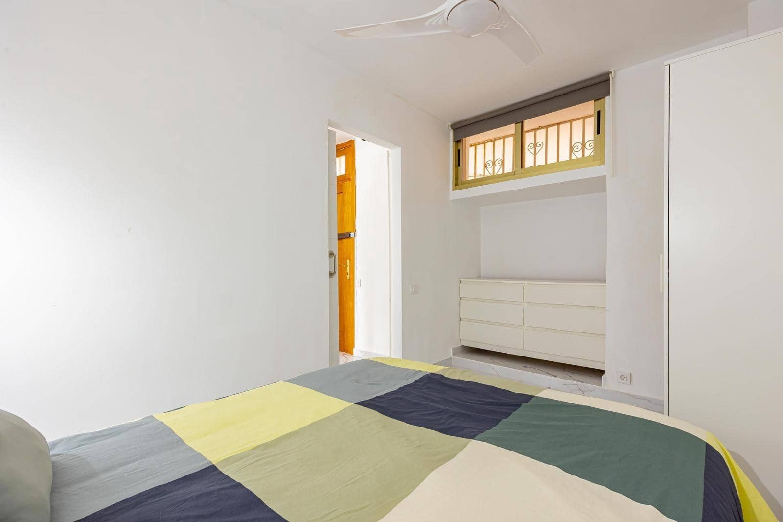 1 sypialnia Apartament na sprzedaż w Playa del Ingles z basenem - 239 900 € (Ref: 9596379)