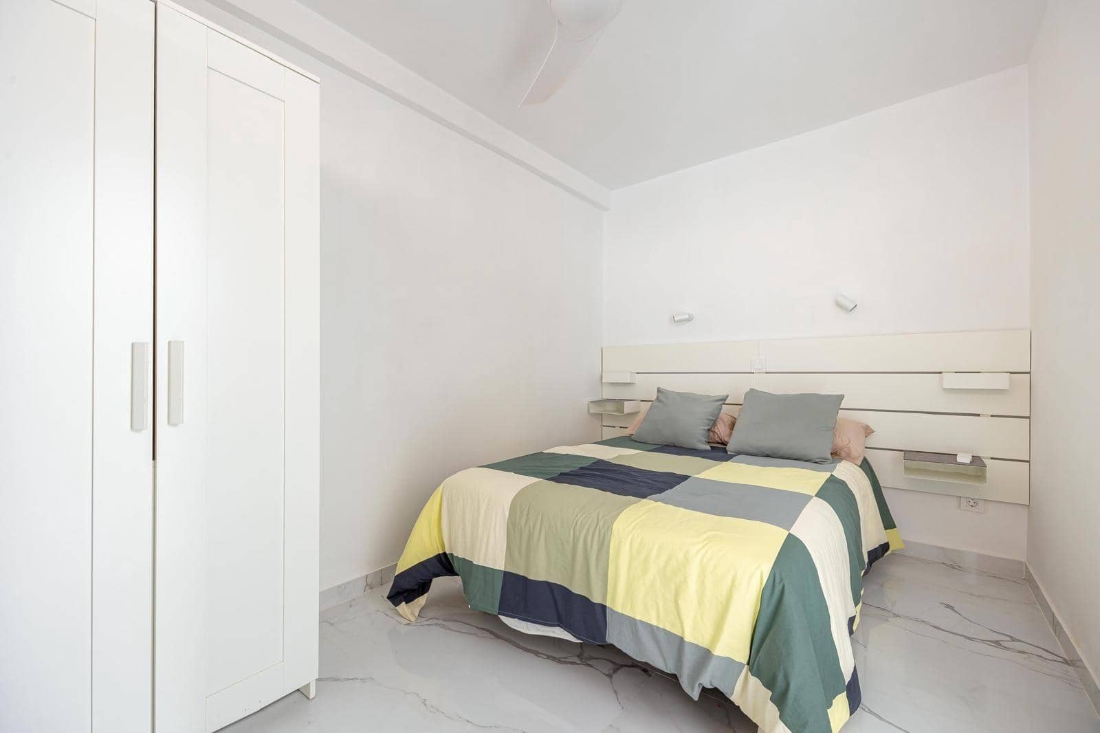 1 sypialnia Apartament na sprzedaż w Playa del Ingles z basenem - 239 900 € (Ref: 9596379)