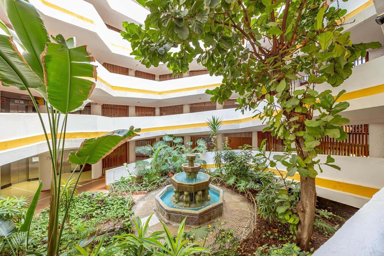 1 sypialnia Apartament na sprzedaż w Playa del Ingles z basenem - 239 900 € (Ref: 9596379)