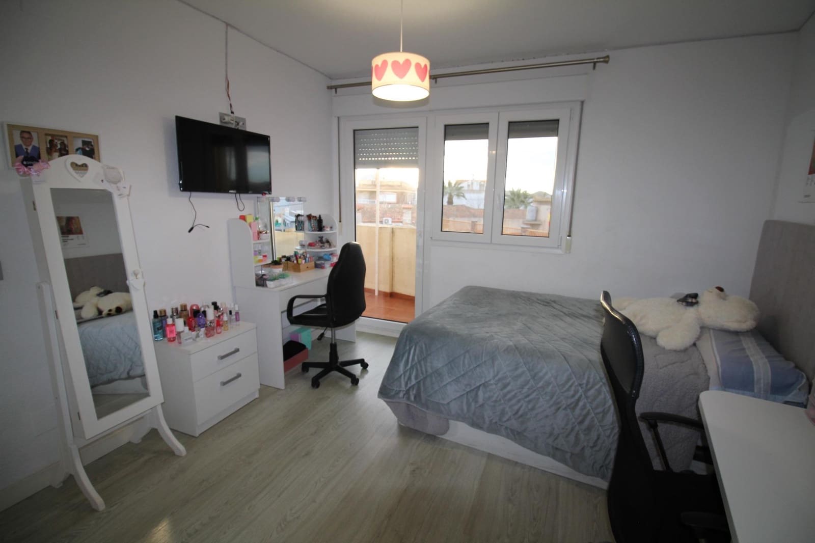 4 bedroom Apartment for sale in Algar with pool garage - € 199,000 (Ref: 9599684)