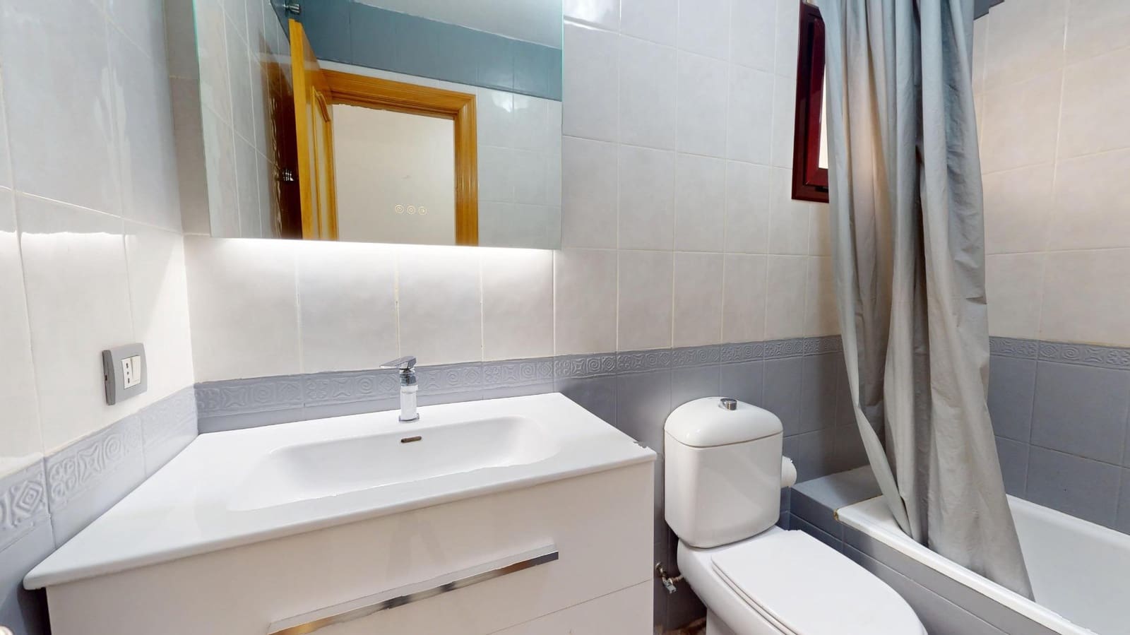 2 Zimmer Wohnung zu verkaufen in Mogan mit Garage - 215.000 € (Ref: 9599685)