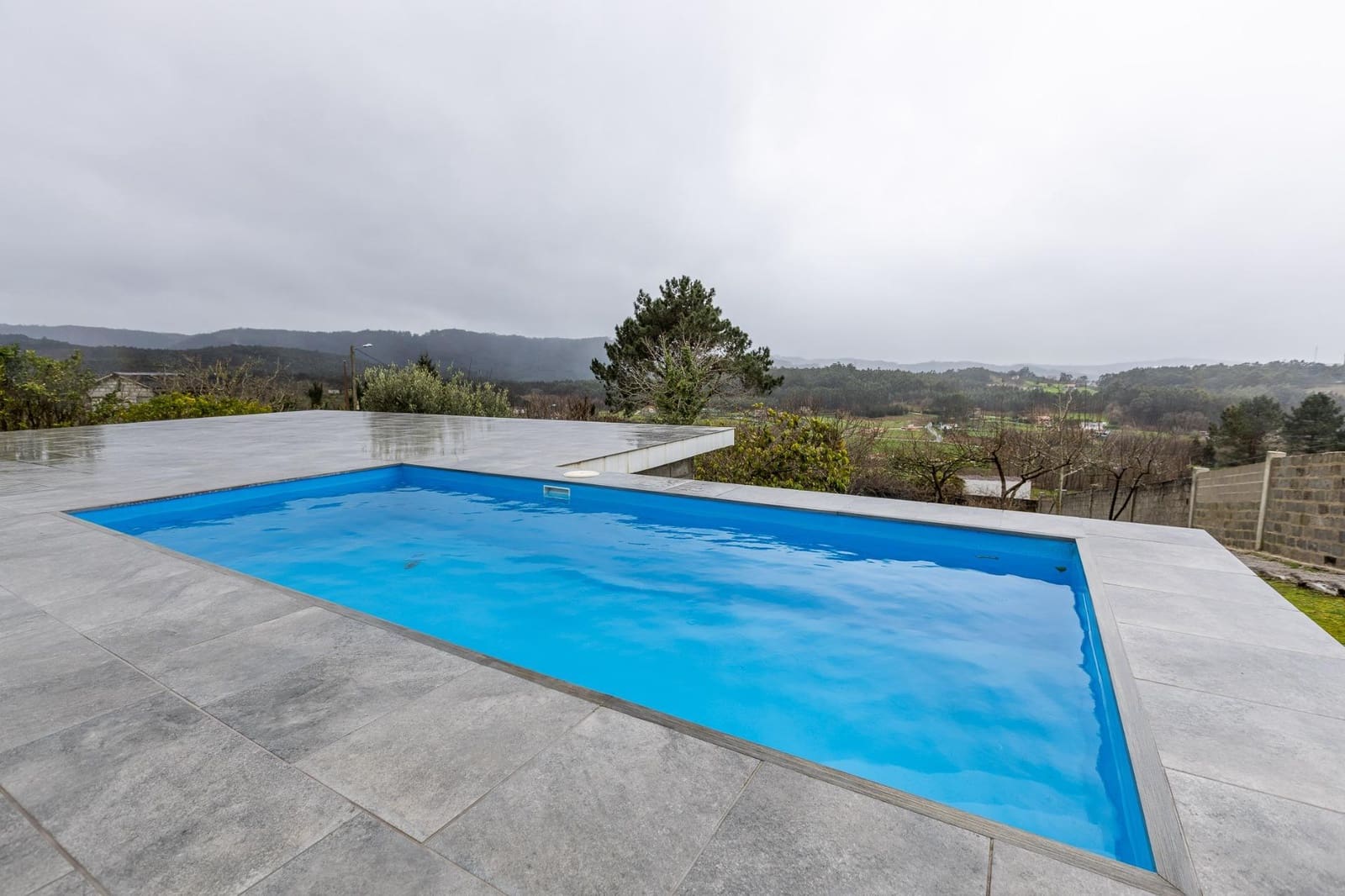 3 bedroom Villa for sale in Arteixo with pool - € 525,000 (Ref: 9605178)