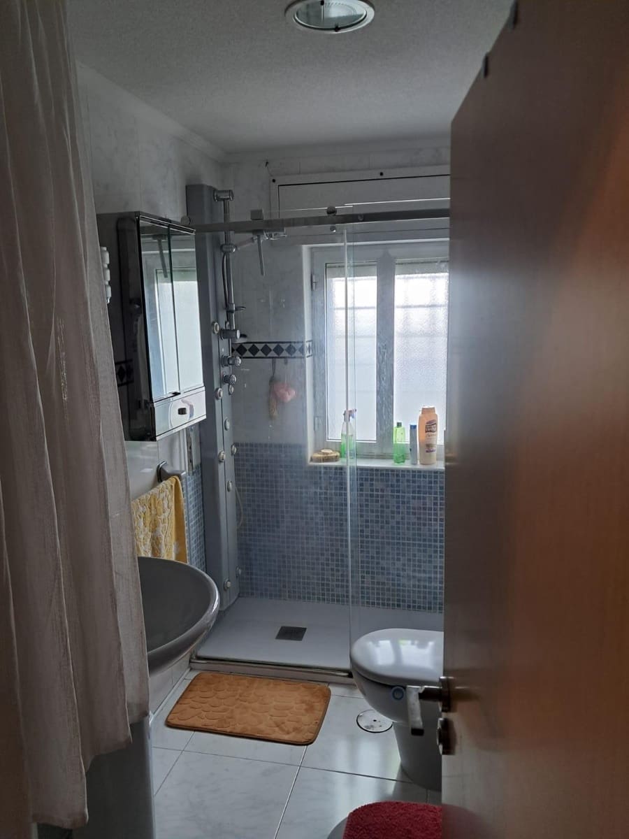 Piso de 5 habitaciones en Salamanca ciudad en venta con piscina garaje - 250.000 € (Ref: 9616051)