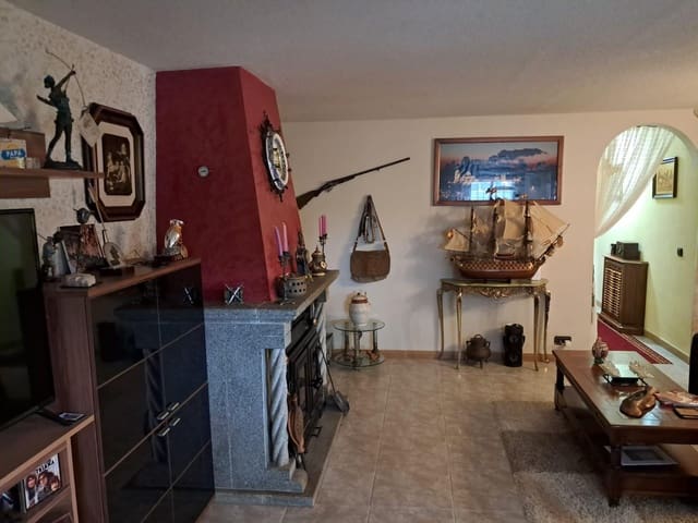 5 Zimmer Wohnung zu verkaufen in Salamanca Stadt mit Pool Garage - 250.000 € (Ref: 9616051)