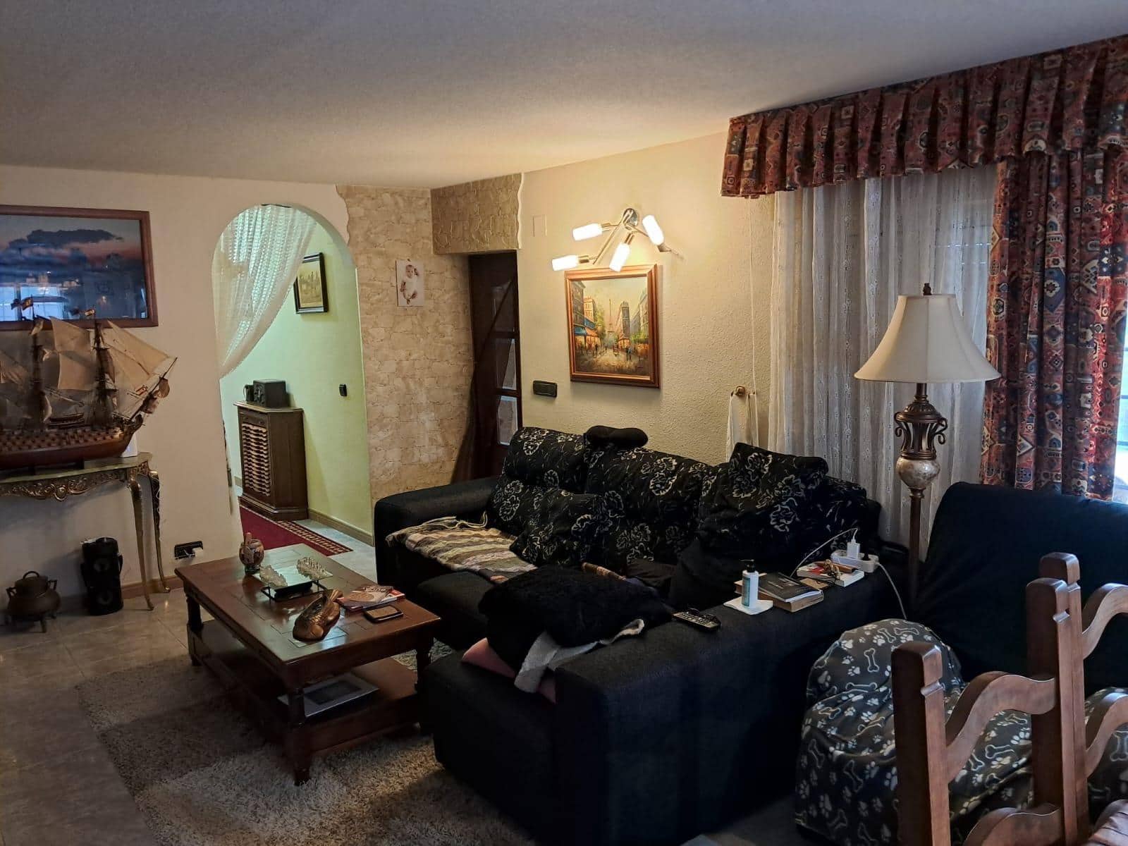 Piso de 5 habitaciones en Salamanca ciudad en venta con piscina garaje - 250.000 € (Ref: 9616051)